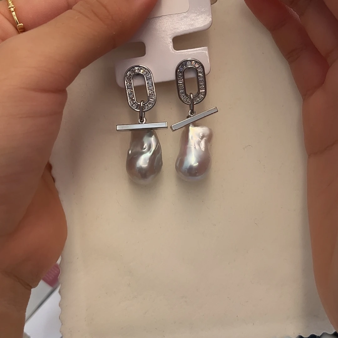 合金淡水珍珠耳饰