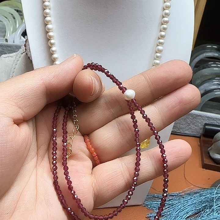 石榴石颈饰未镶嵌