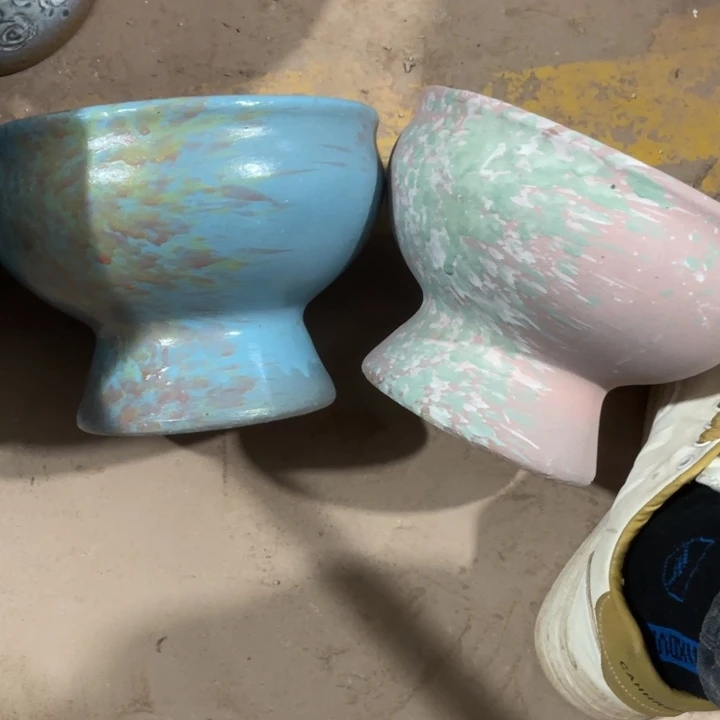 紫砂花盆口径21高度15两只正品