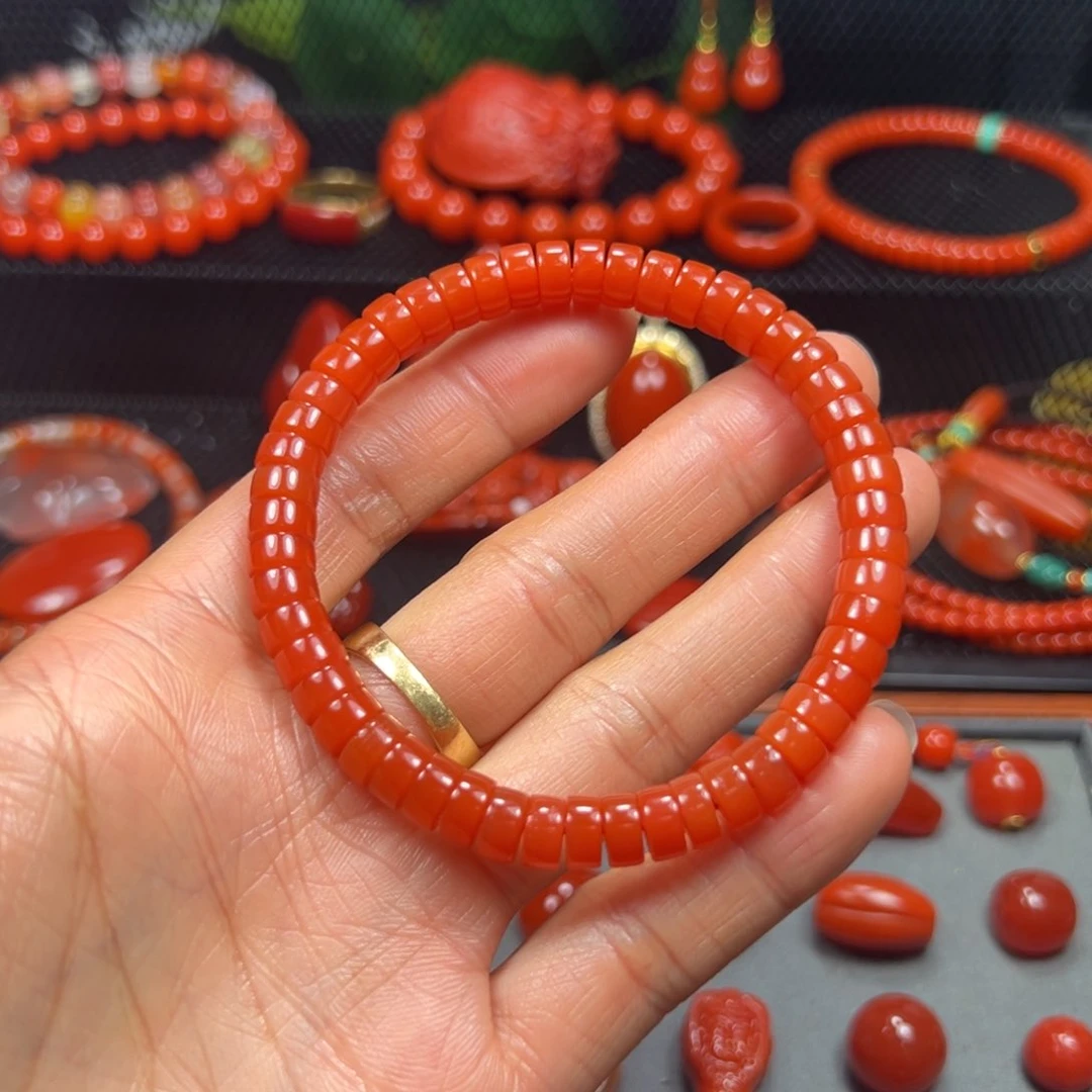 未镶嵌南红玛瑙珠宝奇石