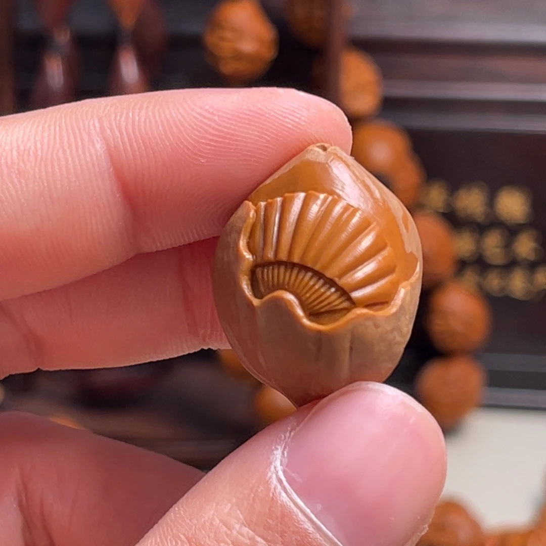 橄榄核吊坠2.2铁核扇子