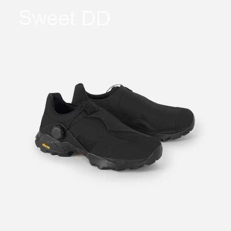 Sweet DD磁吸旋钮收紧鞋带多功能运动鞋/R三角