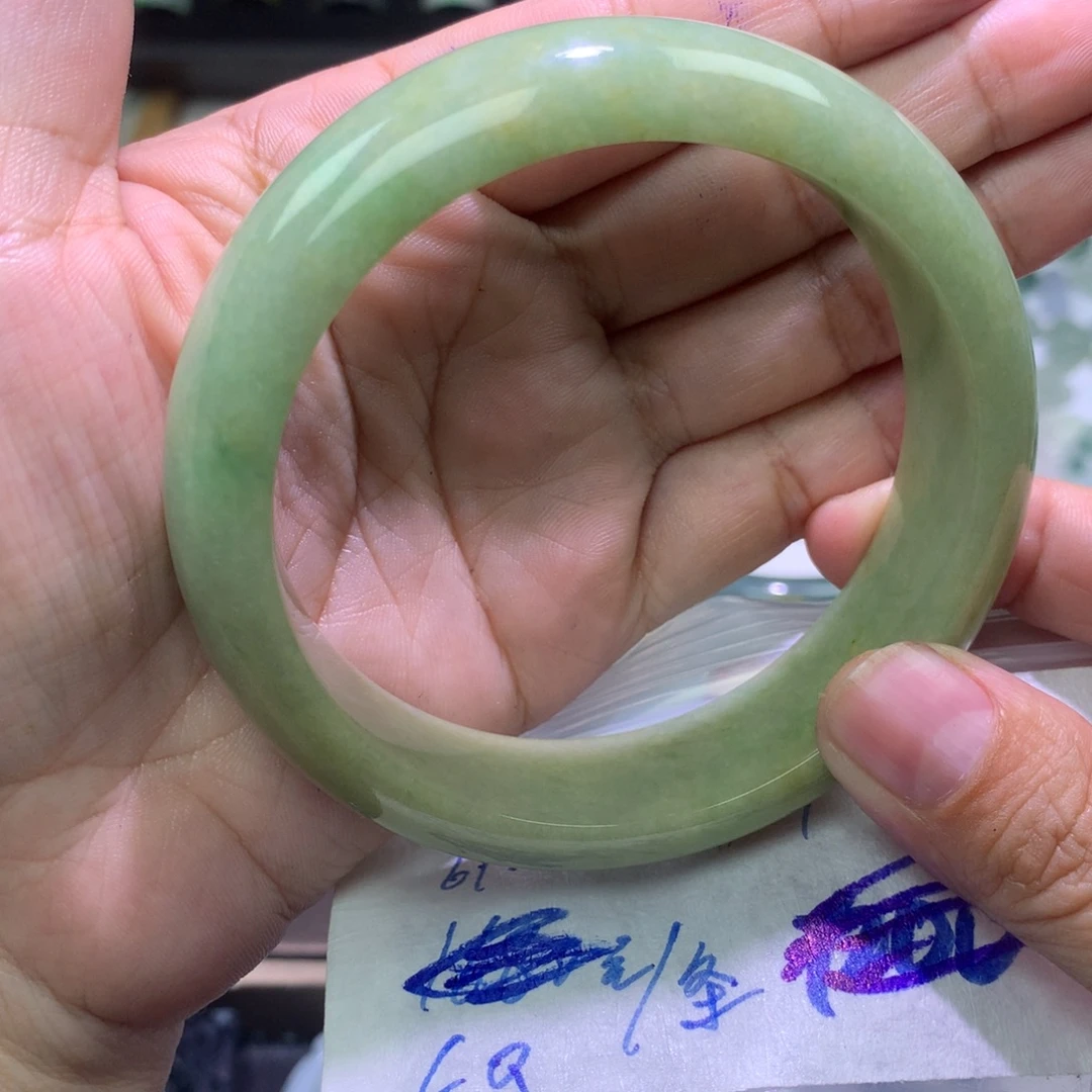 定制翡翠未镶嵌手镯61