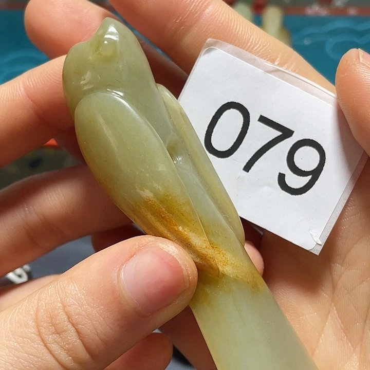 和田玉颈饰未镶嵌依*