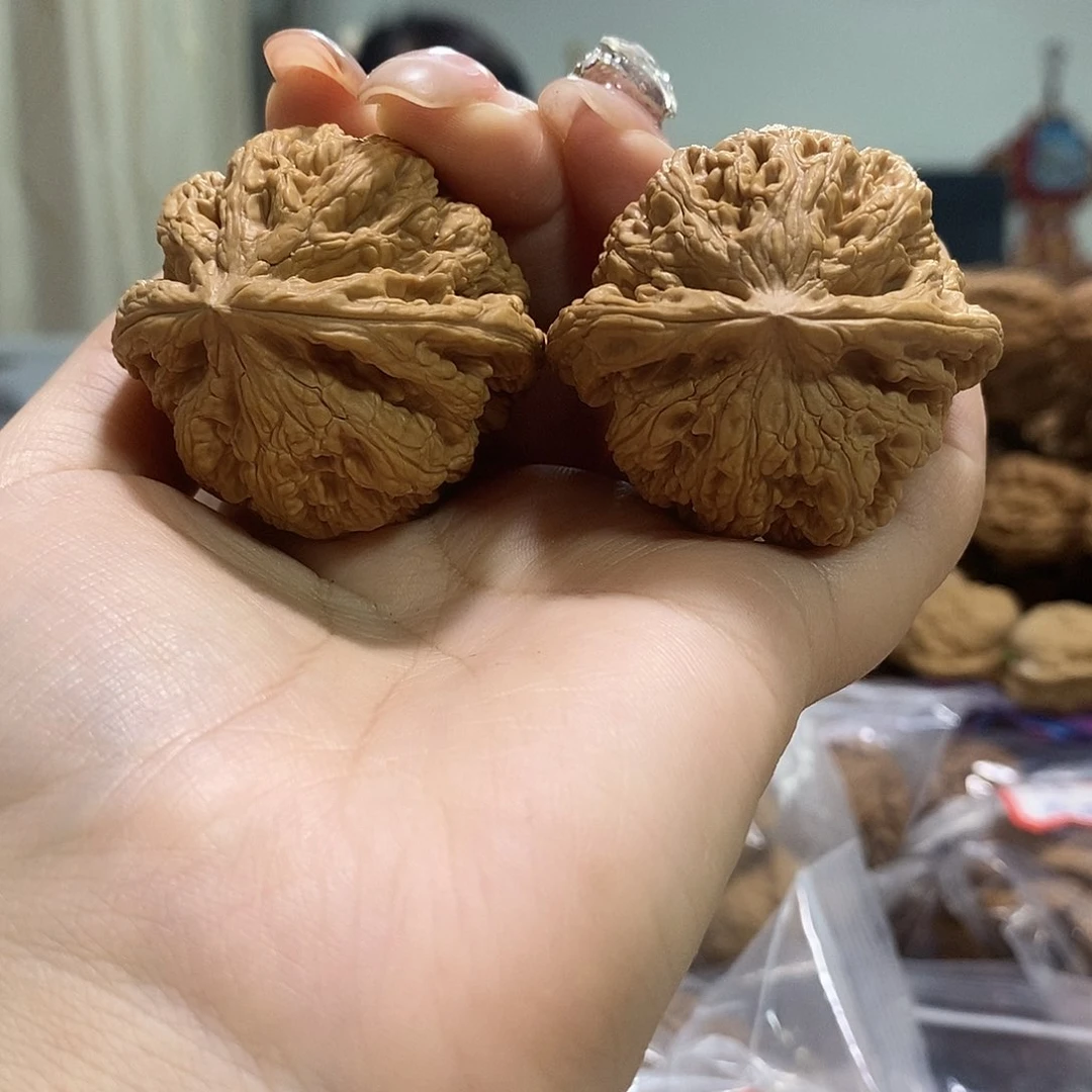 把件文玩核桃44大粗筋练手对有黄尖