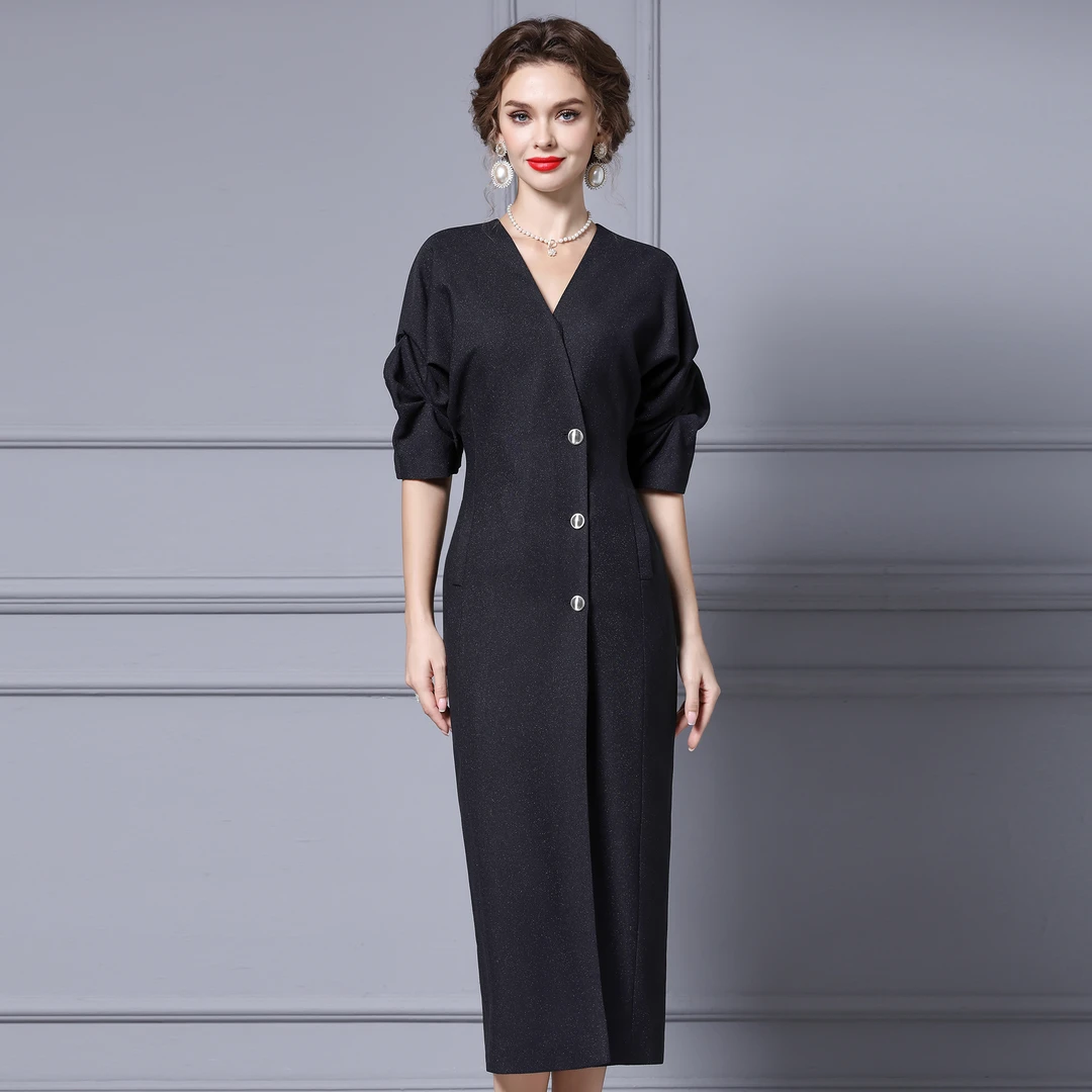 枝荔早秋连衣裙2025新款今年流行爆款设计师精致立体剪裁长款裙子