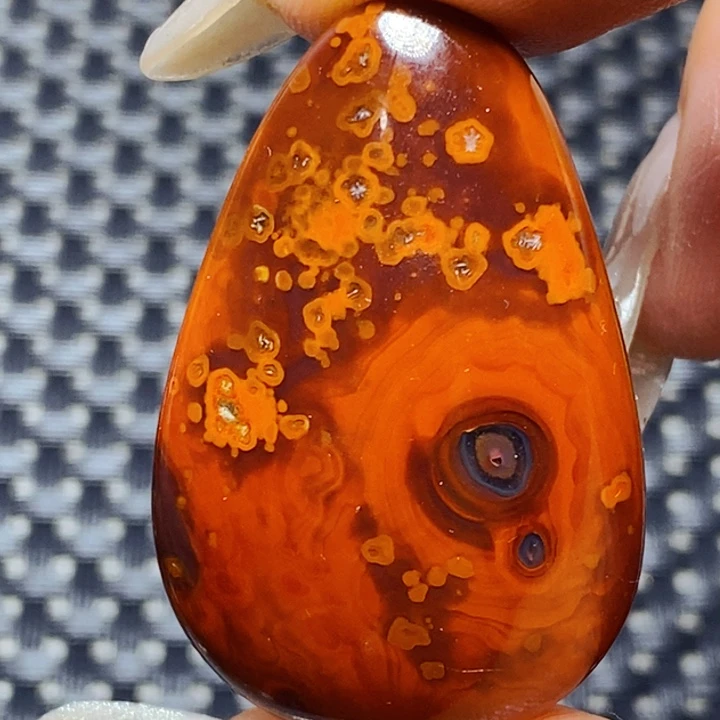 玛瑙/玉髓颈饰未镶嵌晨**光