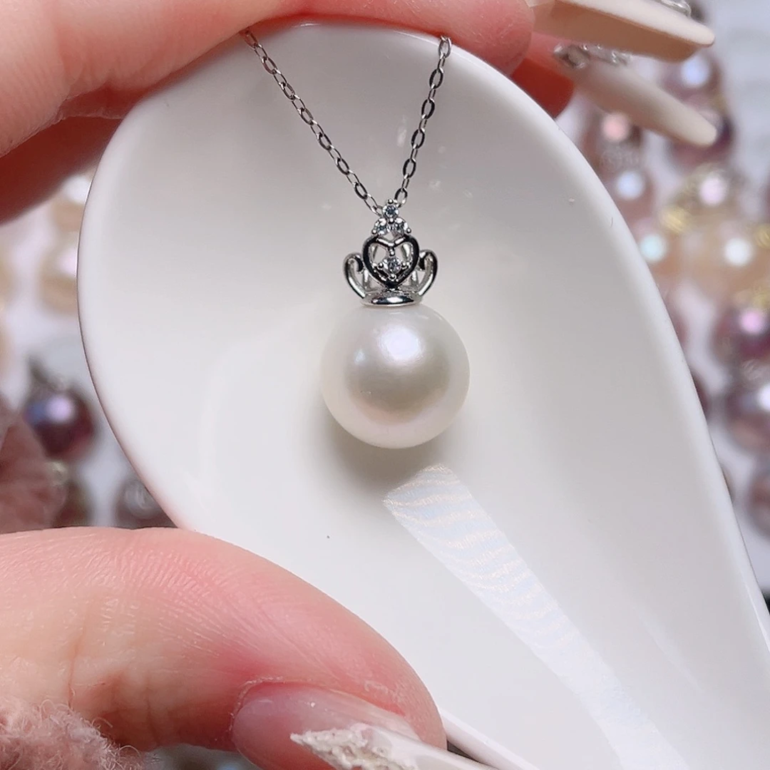 淡水珍珠吊坠(赠链)未镶嵌