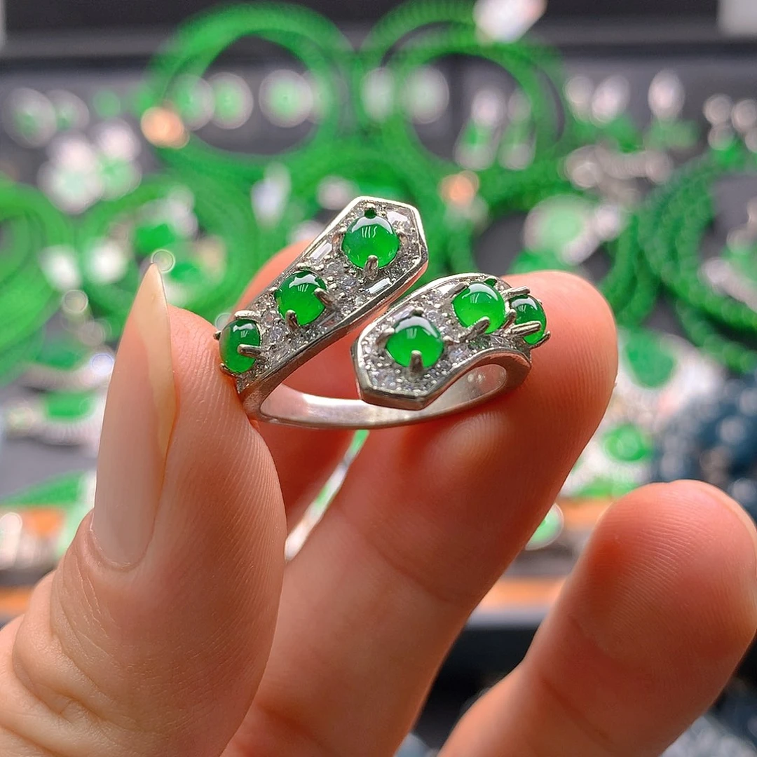 未镶嵌手链翡翠翡翠