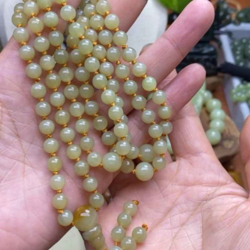 【闪购商品】颈饰未镶嵌和田玉罗*