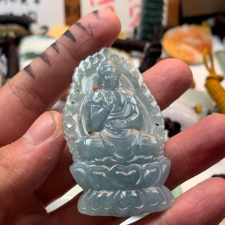 翡翠未镶嵌颈饰保真天然a货翡翠
