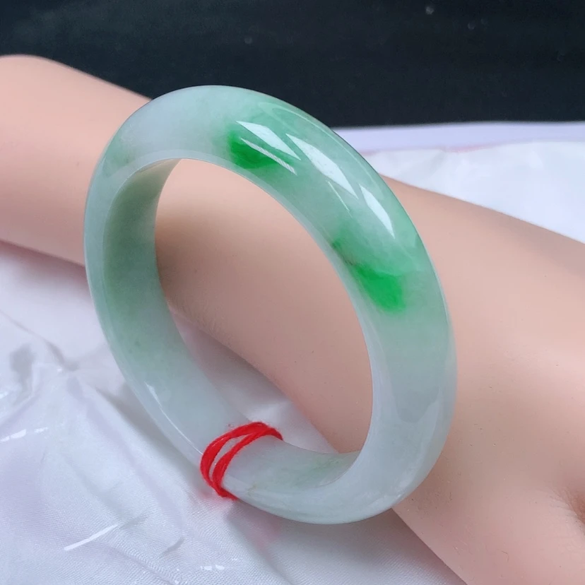 【闪购商品】翡翠手镯未镶嵌，