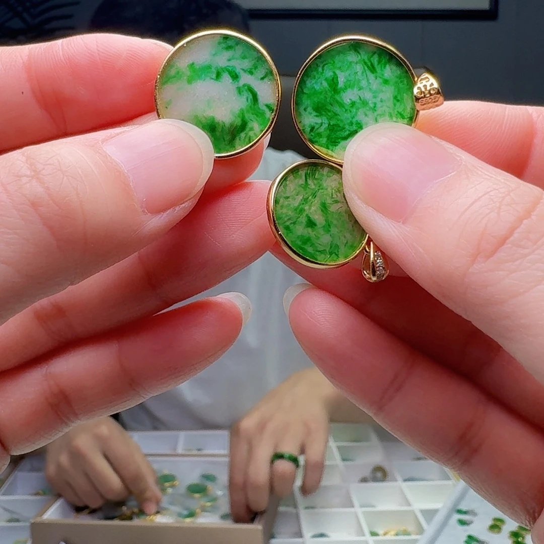 翡翠银S925镶嵌吊坠(不含链)多样性发货其一