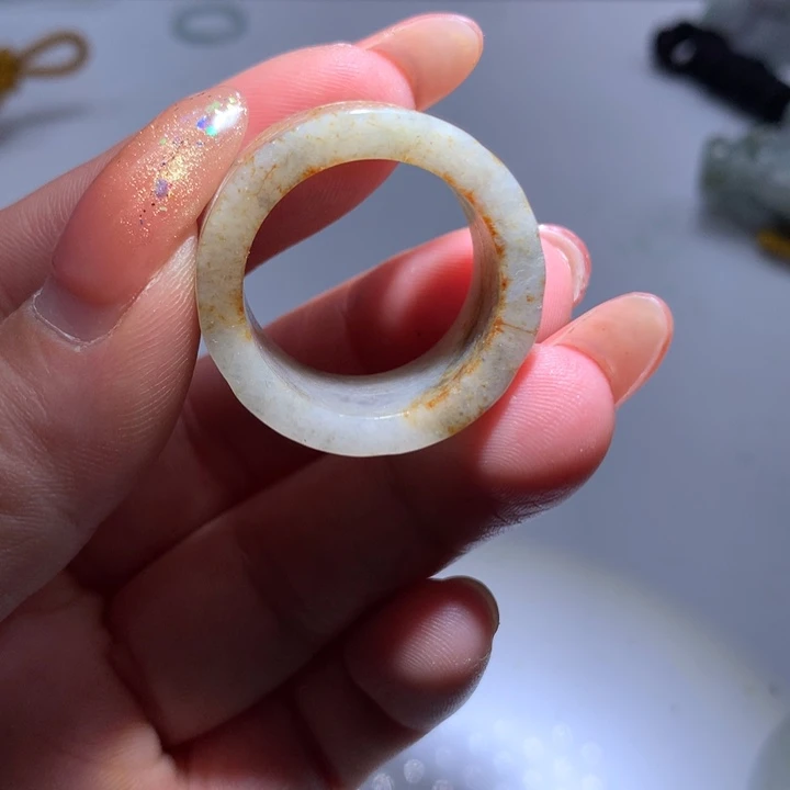翡翠未镶嵌颈饰保真天然A货翡翠