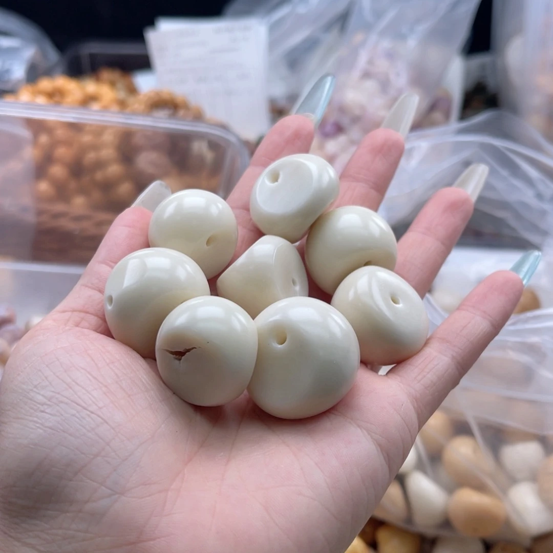 白玉菩提吊坠b瑕18-24mm/5+1颗白蒜瓣