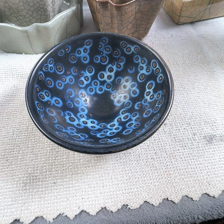 摆件人***.瓷器和陶瓷制品