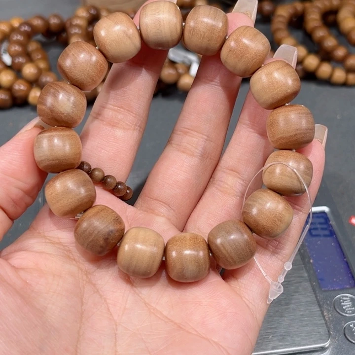 小***宾檀香木其他1.3✖️1.4单圈全品