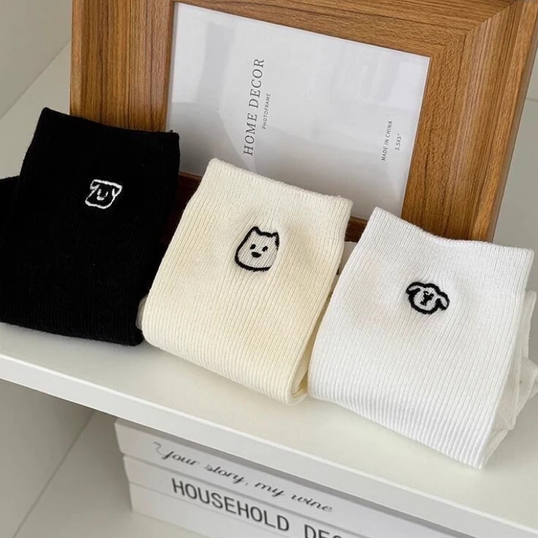 【对对碰】秋款 冬款 可爱袜子中长筒