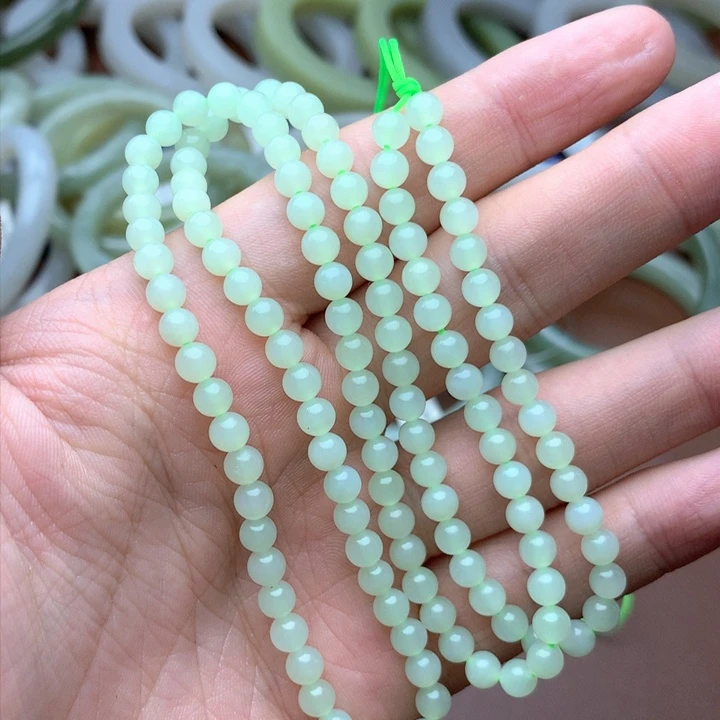 和田玉珠宝半成品未镶嵌桃*?