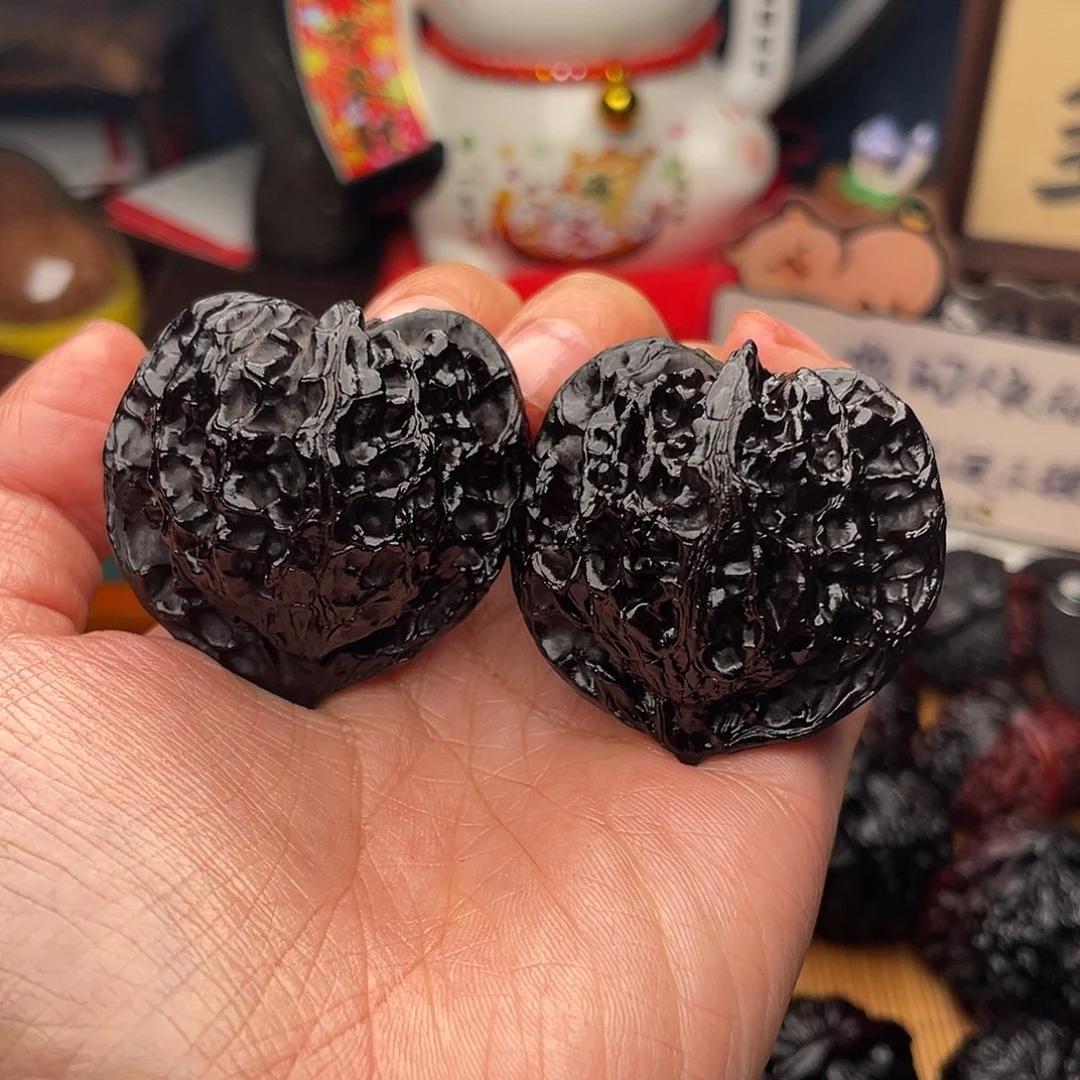 吊坠文玩核桃爱心果