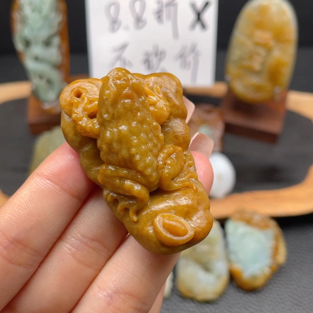 定制翡翠未镶嵌翡翠
