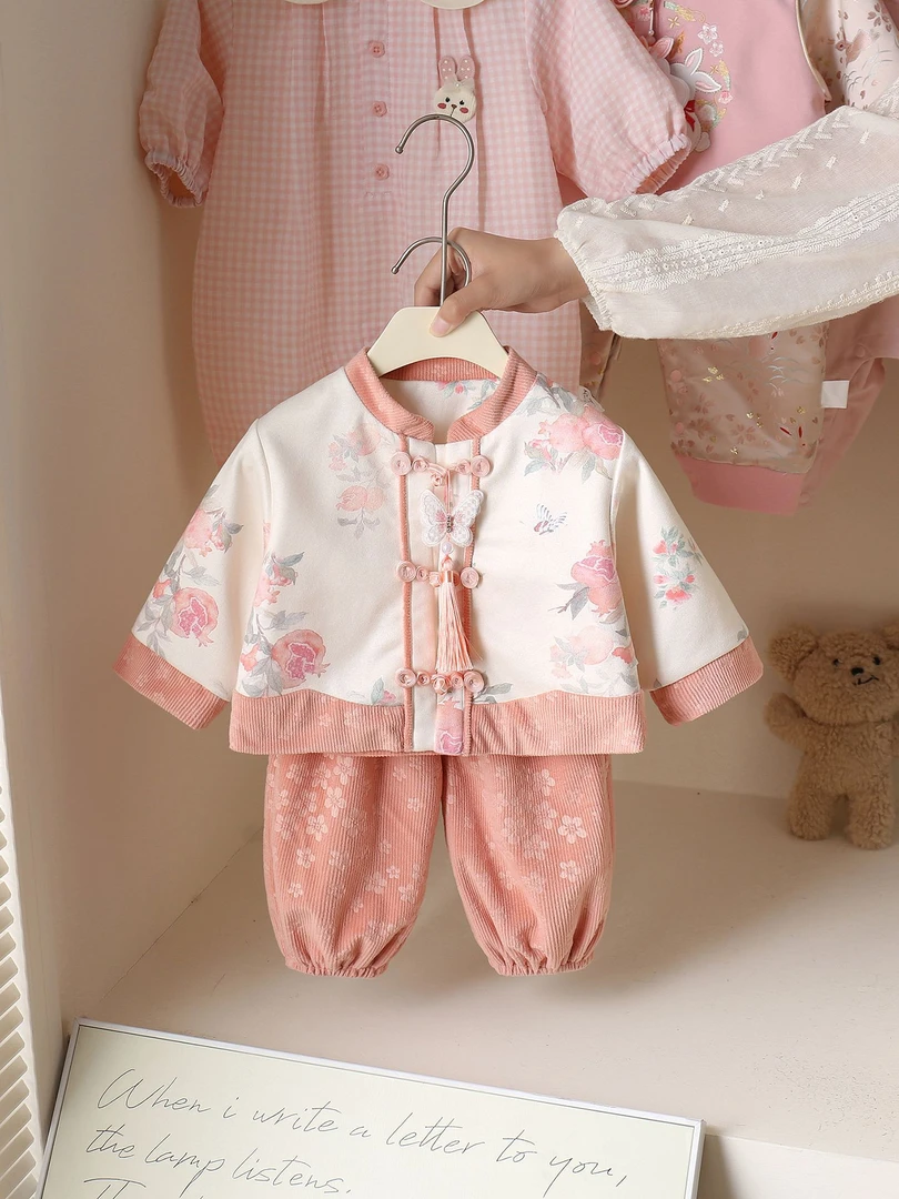 婴儿套装新中式甜美超萌满月周岁百天宝宝两件套婴童抓周国风礼服