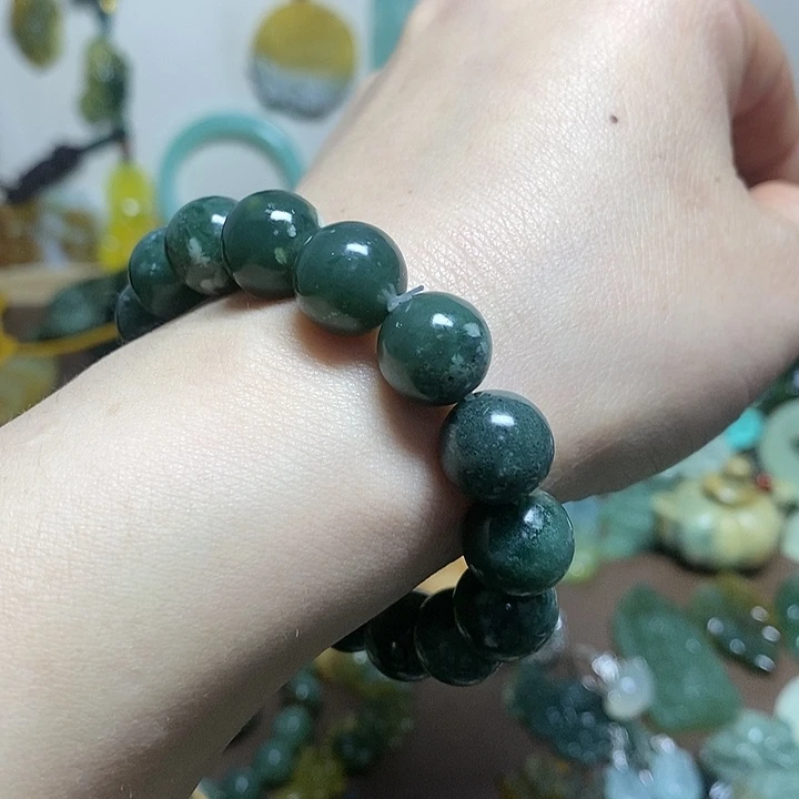 蛇纹石玉手串未镶嵌