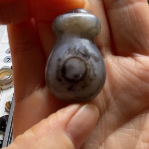 玛瑙吊坠未镶嵌玛瑙吊坠