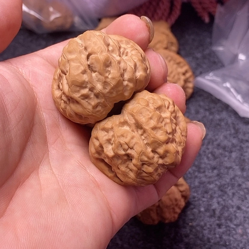 【闪购商品】文玩核桃吊坠42蛤蟆头