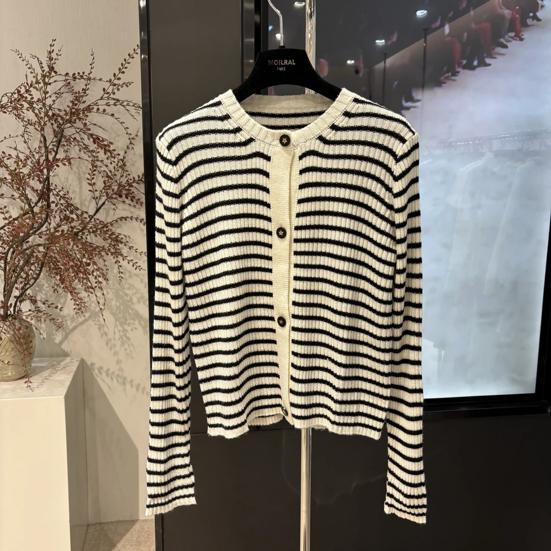 时尚小香风休闲百搭圆领秋冬针织开衫103