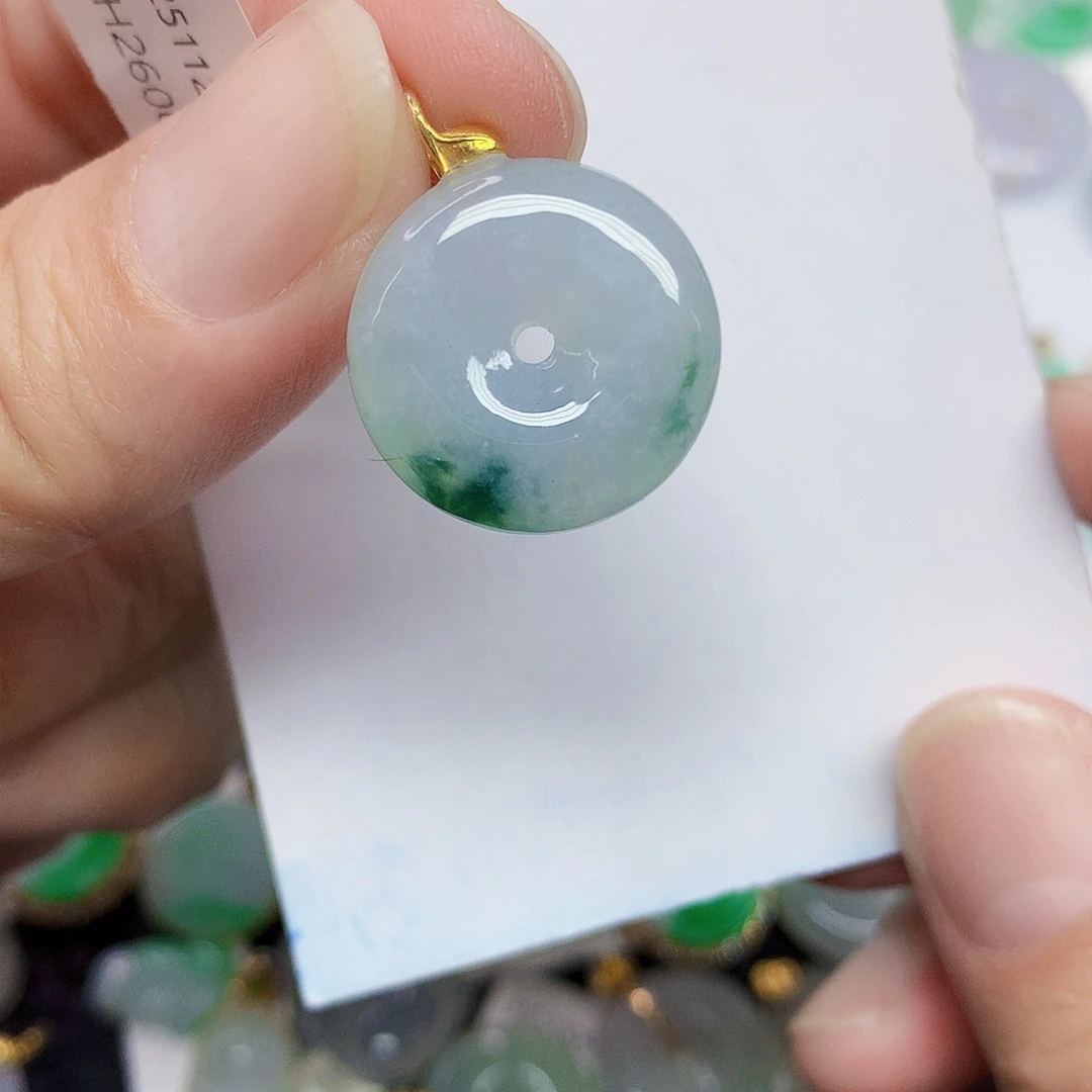 翡翠18K金镶嵌颈饰3567777