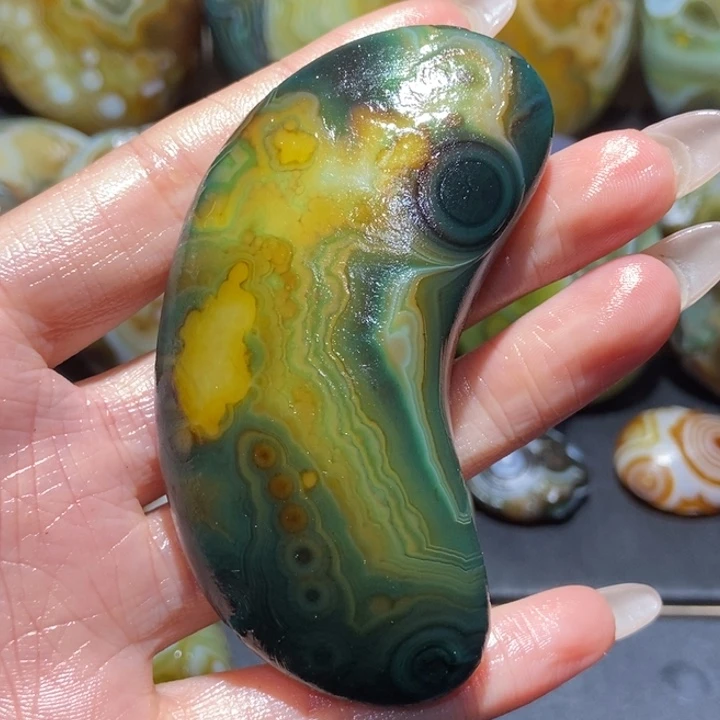 【闪购商品】未镶嵌玛瑙/玉髓珠宝奇石r r