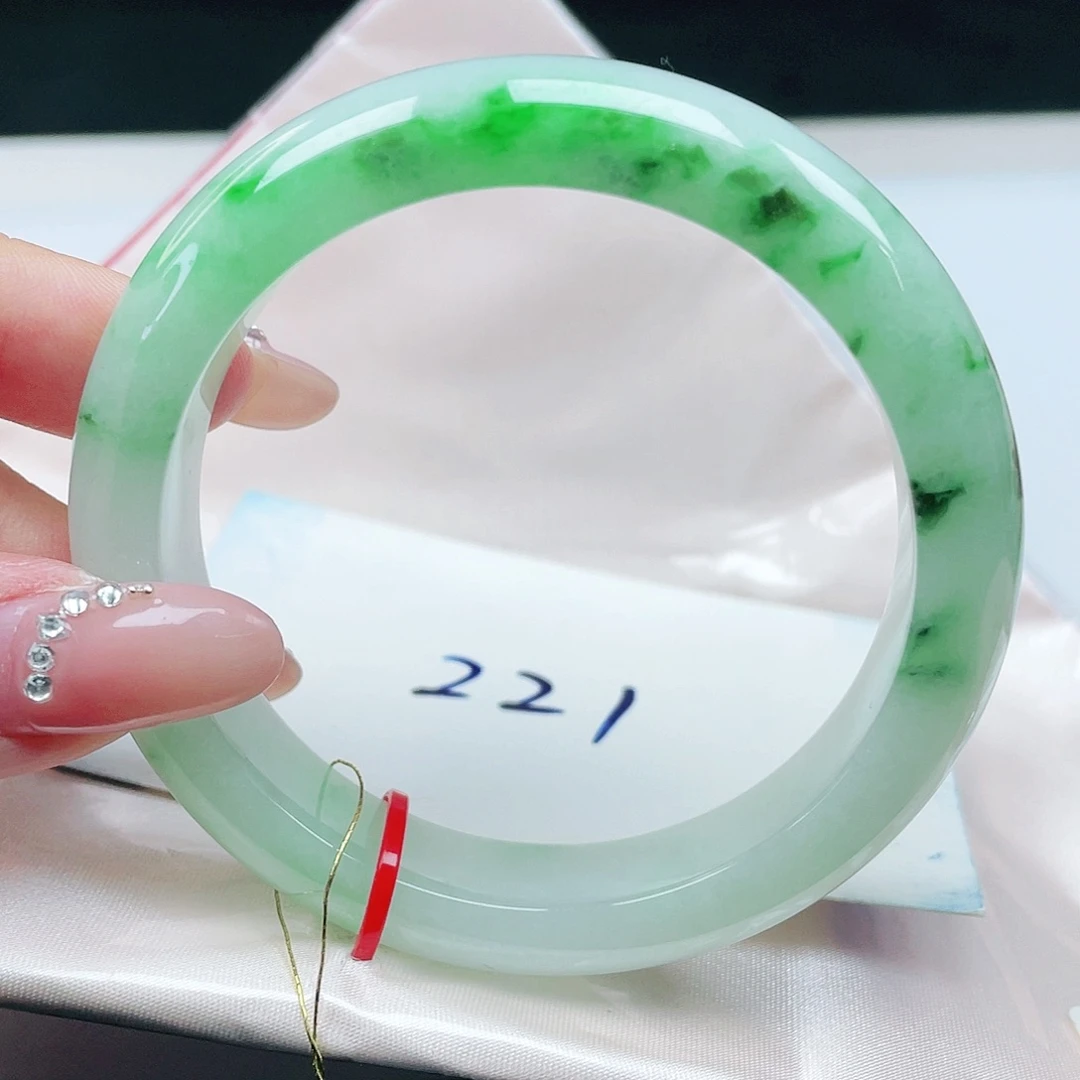 翡翠未镶嵌手镯正圈57+