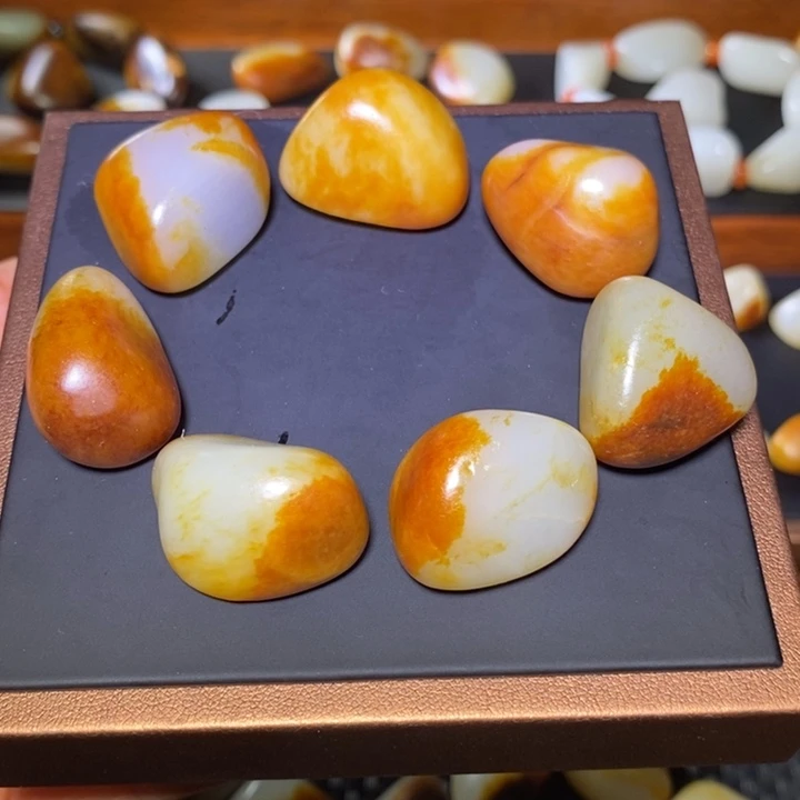 和田玉未镶嵌手串