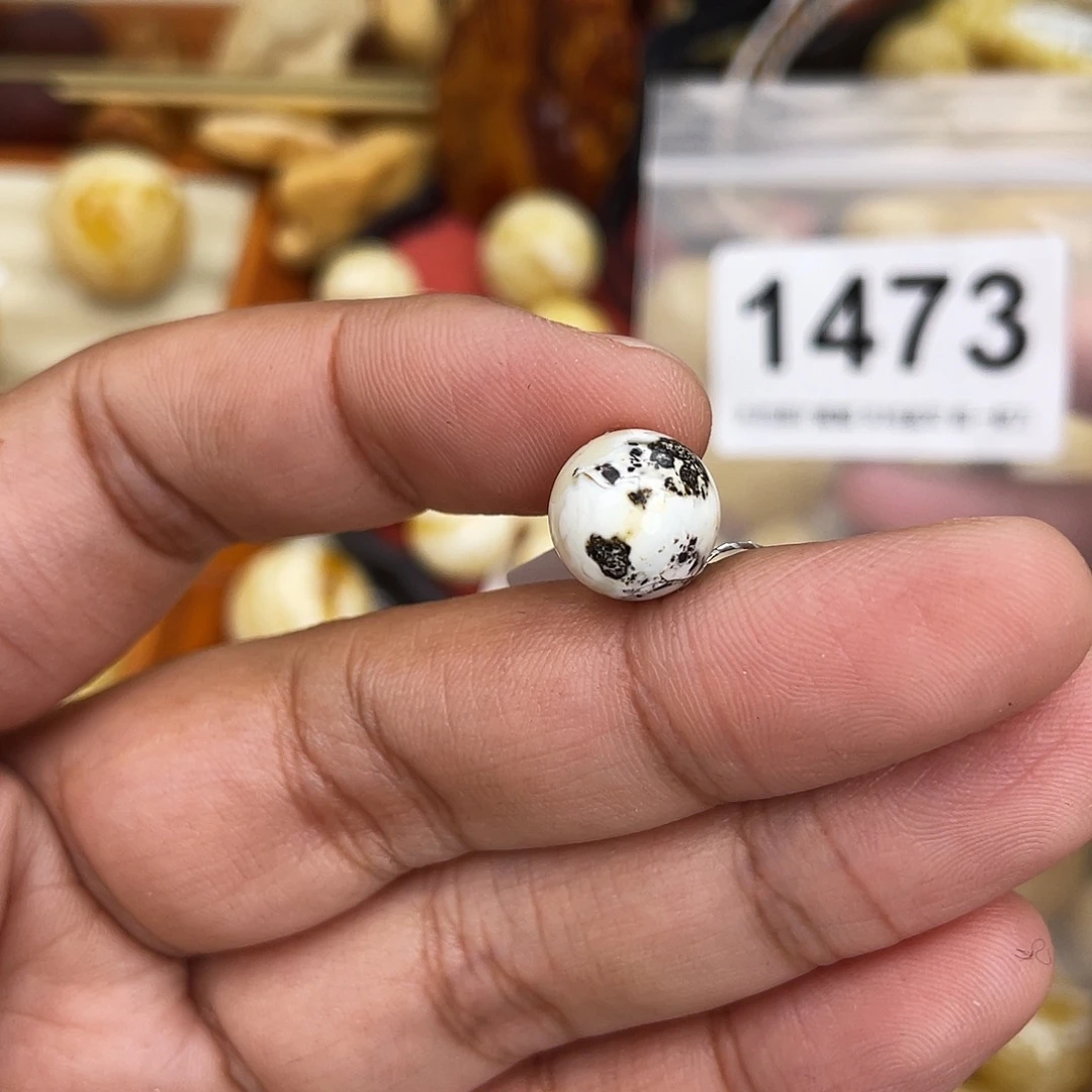 蜜蜡未镶嵌珠宝奇石10.8