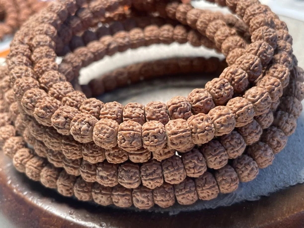 葛地利一代盘龙纹小金刚藏式龙切108批发精工藏式颗颗秒沉无暇