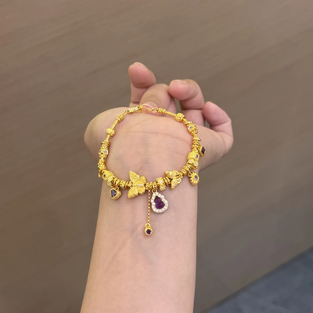 【菠萝珠宝】足金999 时尚点紫气葫芦招财蝶手链 金重：28.78克