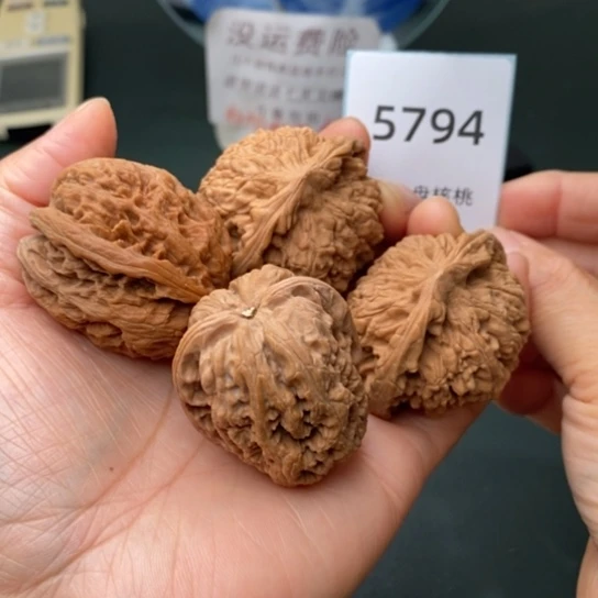 把件文玩核桃财*瑕疵将军榜官帽5794