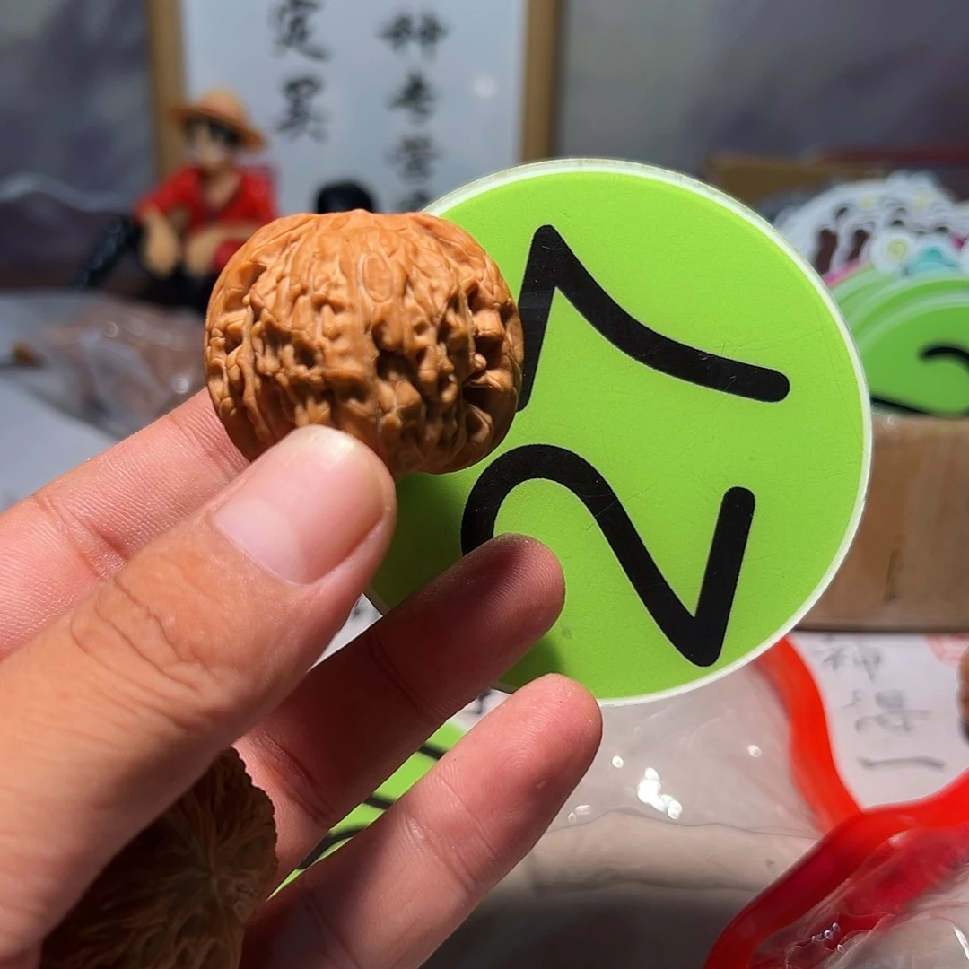 蜡***子文玩核桃，绿色27号