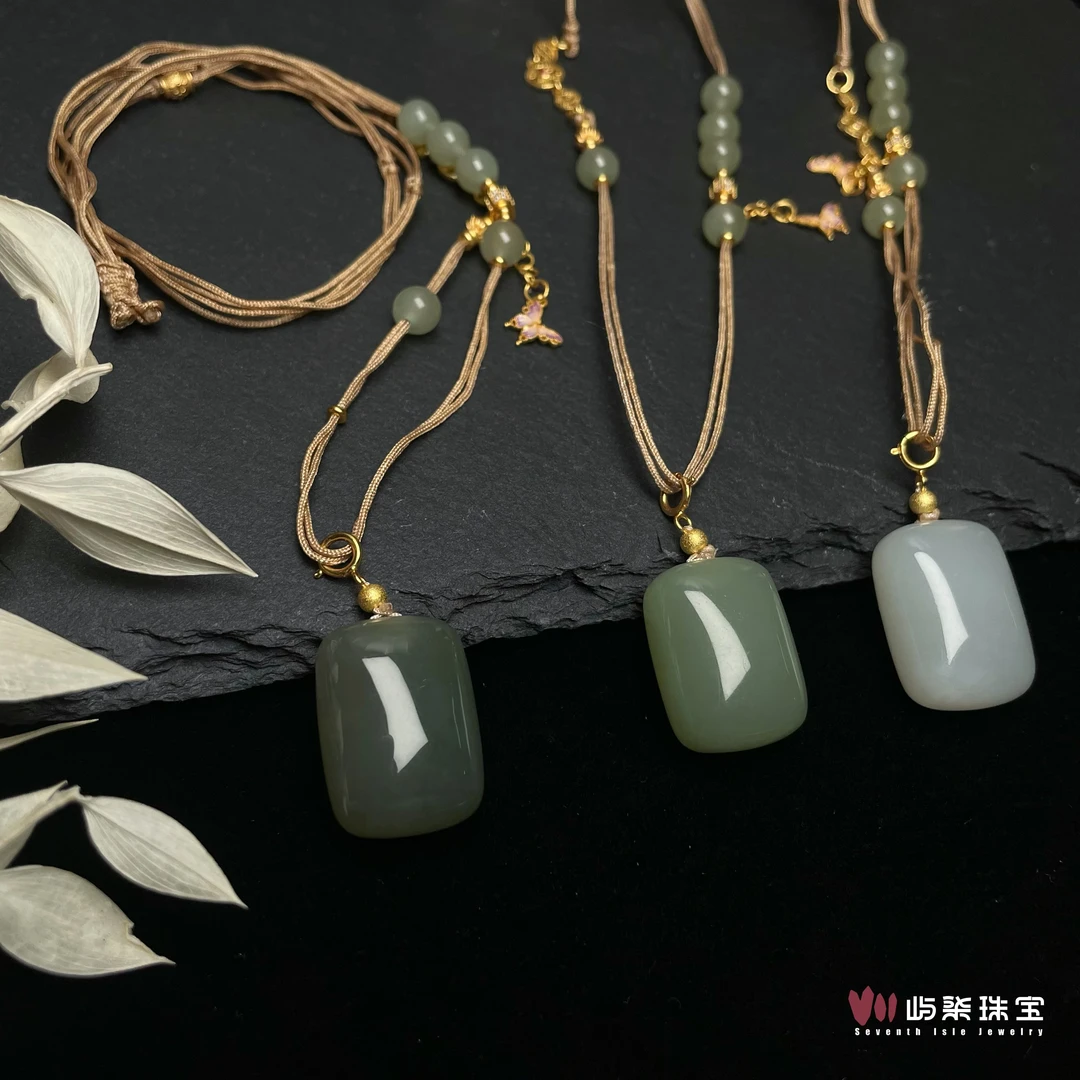 【要努力】A891 和田玉银925镶嵌 和田玉无事牌五珠颈饰多样性发一