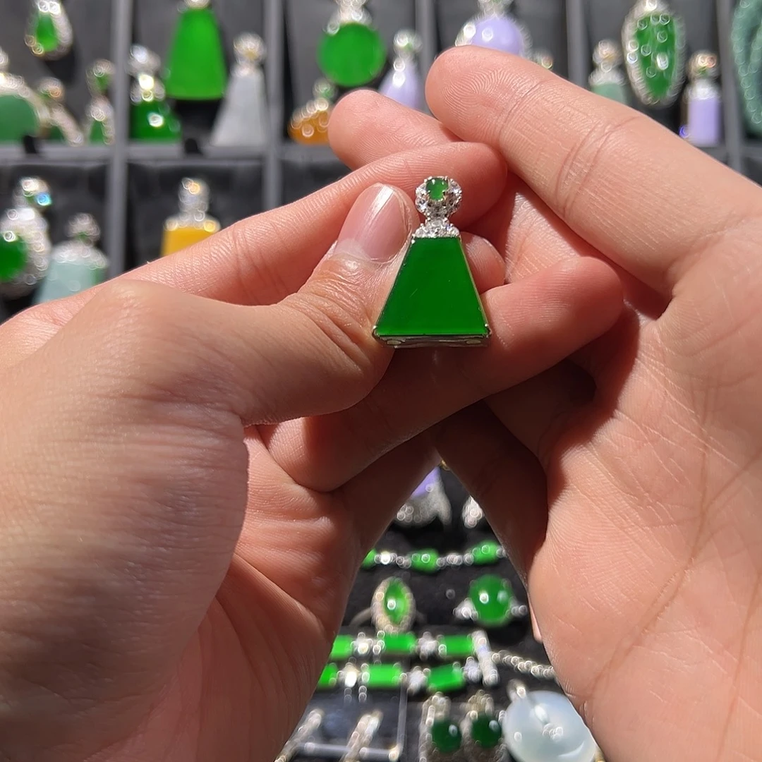 翡翠银S925镶嵌吊坠(不含链)