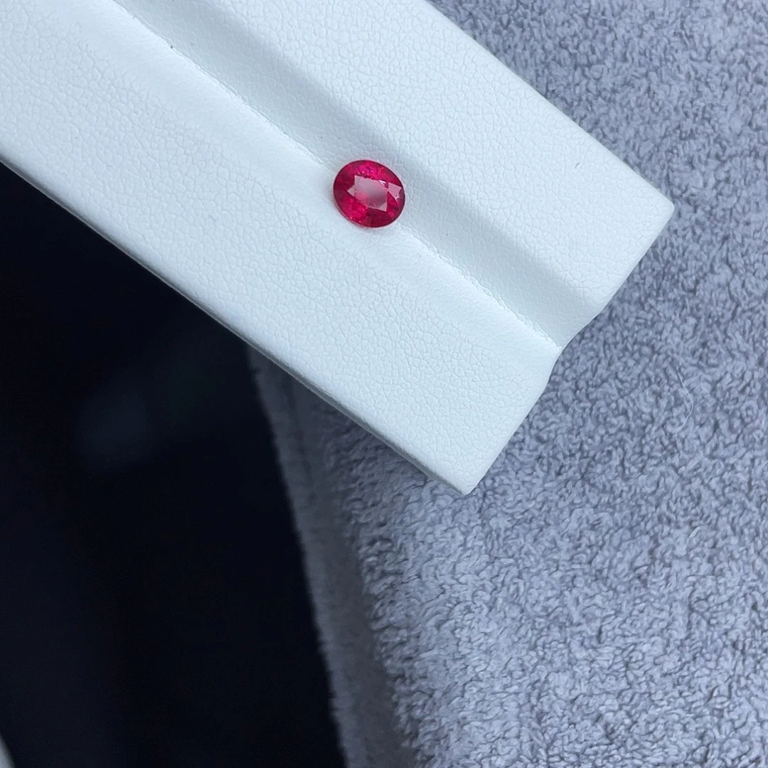 红宝石裸石1.07Ct