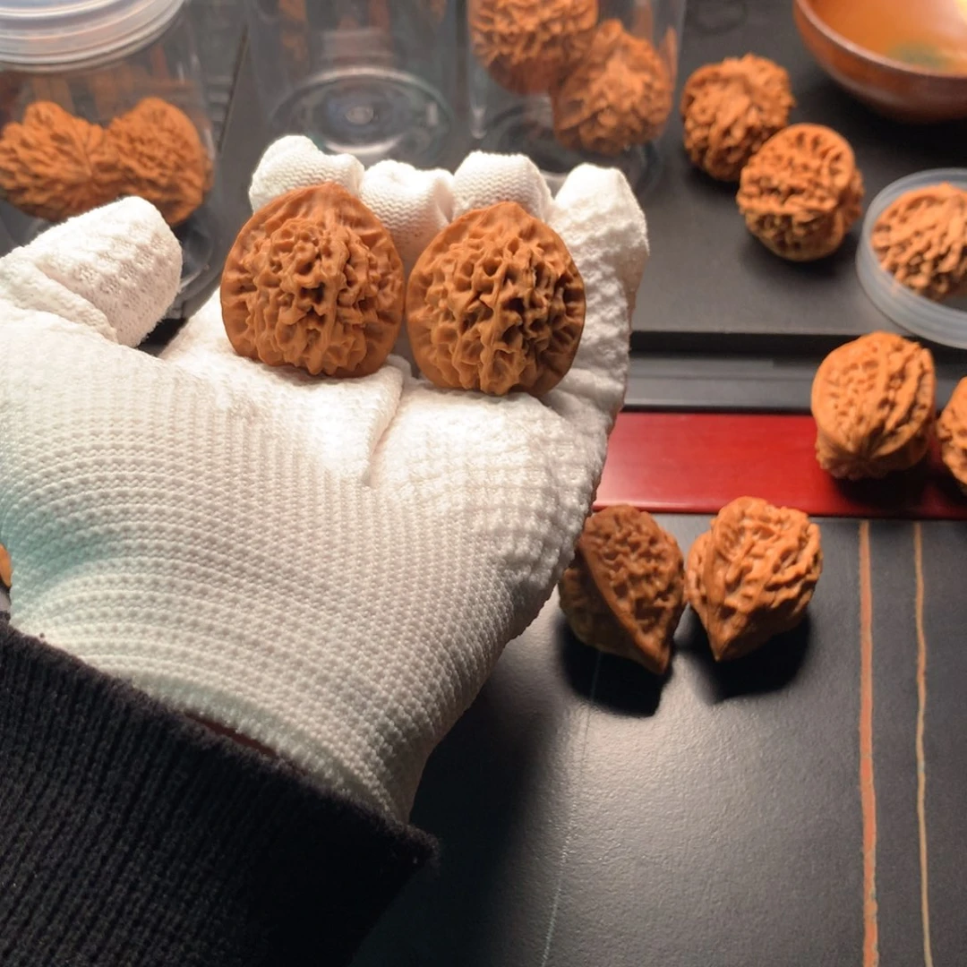 A***I吊坠文玩核桃秦闷