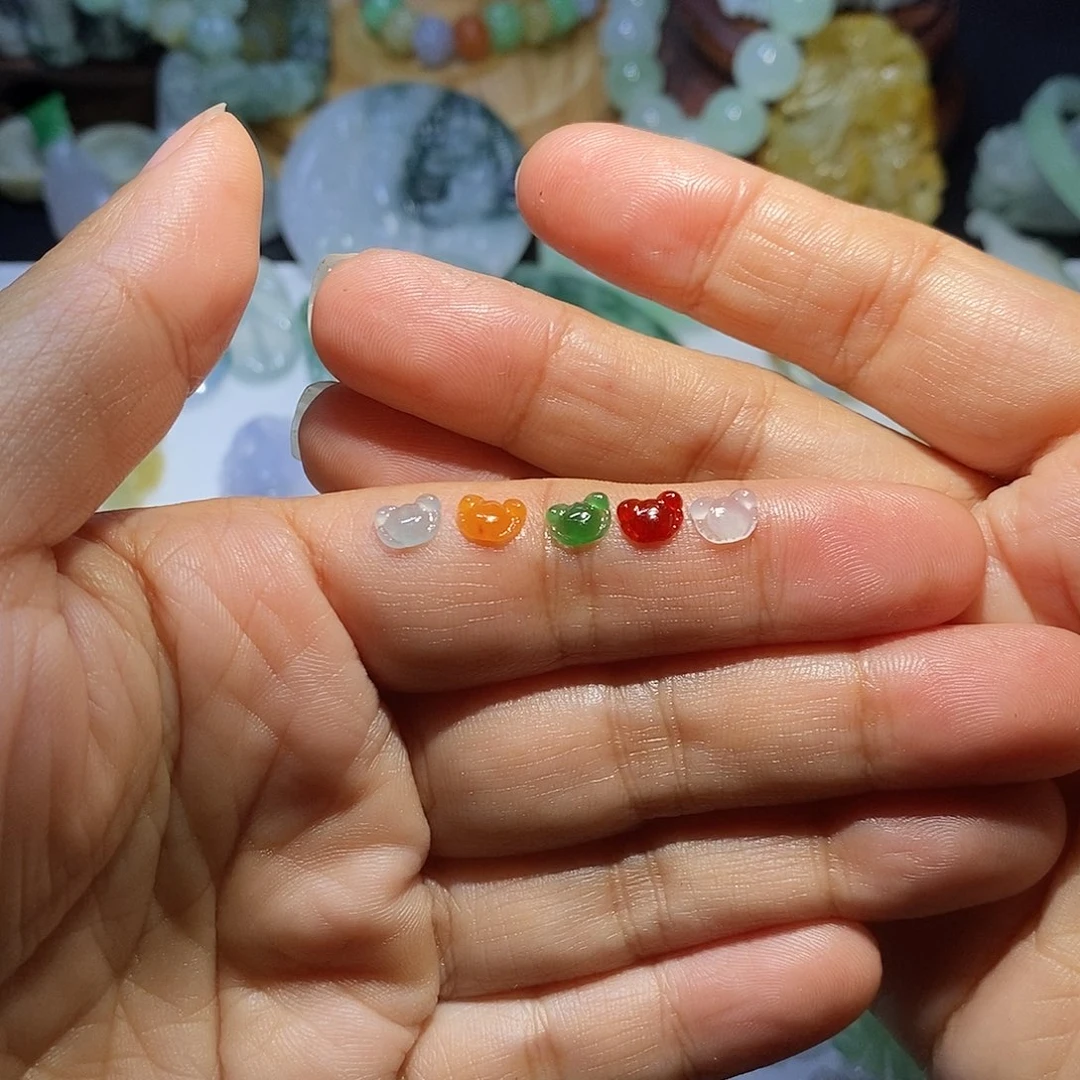 未镶嵌定制翡翠螃蟹