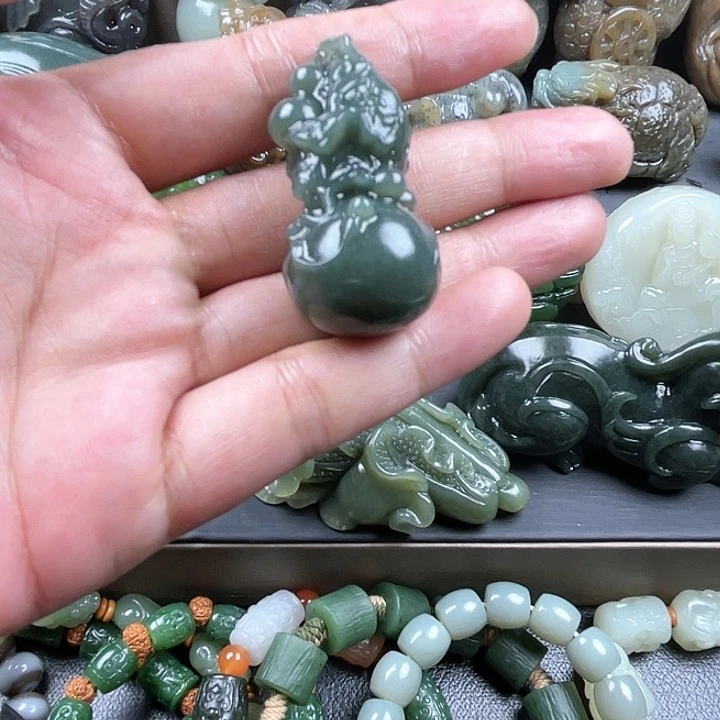 和田玉未镶嵌颈饰༺****