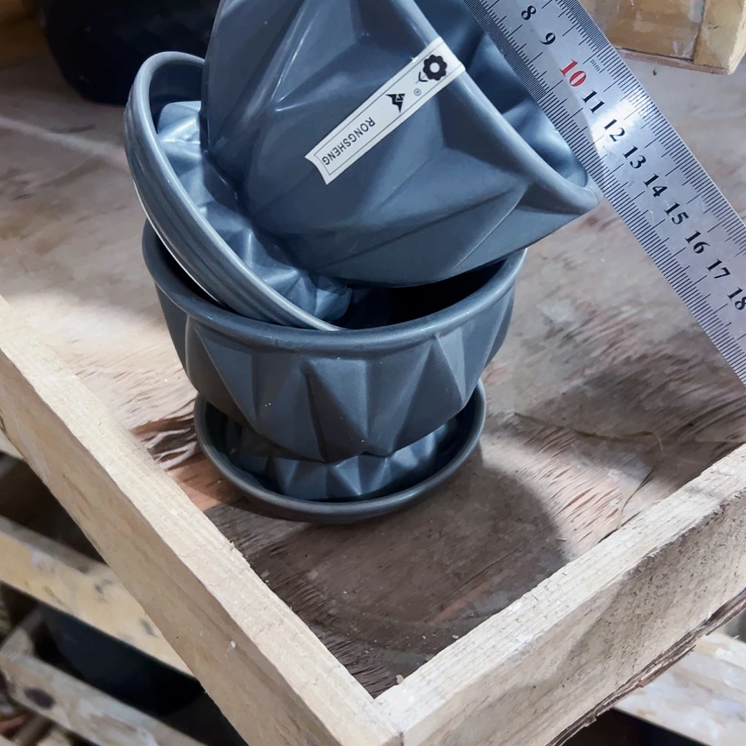 有孔，外贸尾单陶瓷花盆凑单10米包邮