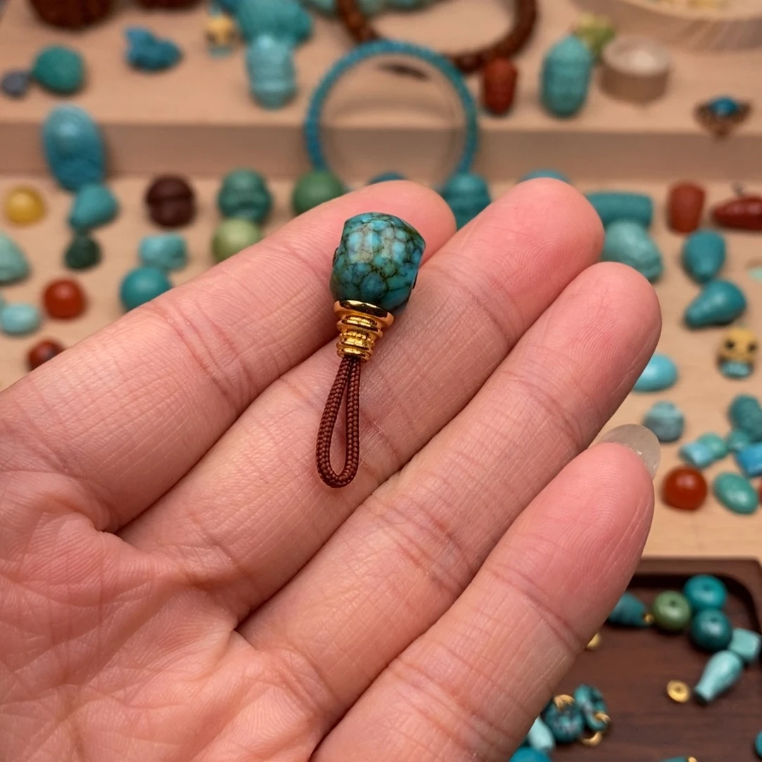 18K金镶嵌绿松石挂件