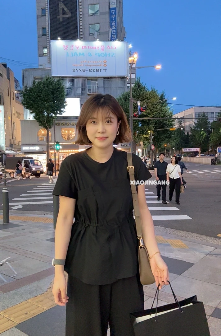 小金刚-【蛋糕杯】夏季简约休闲气质百搭拼接显瘦短袖