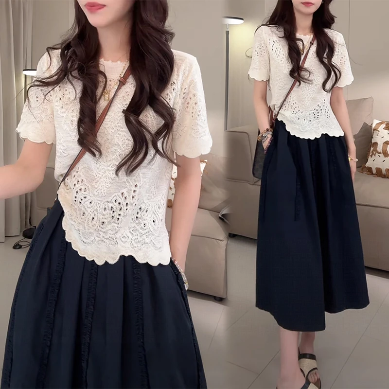 时尚穿搭一整套女2025新款镂空设计感针织上衣百搭半身裙两件套