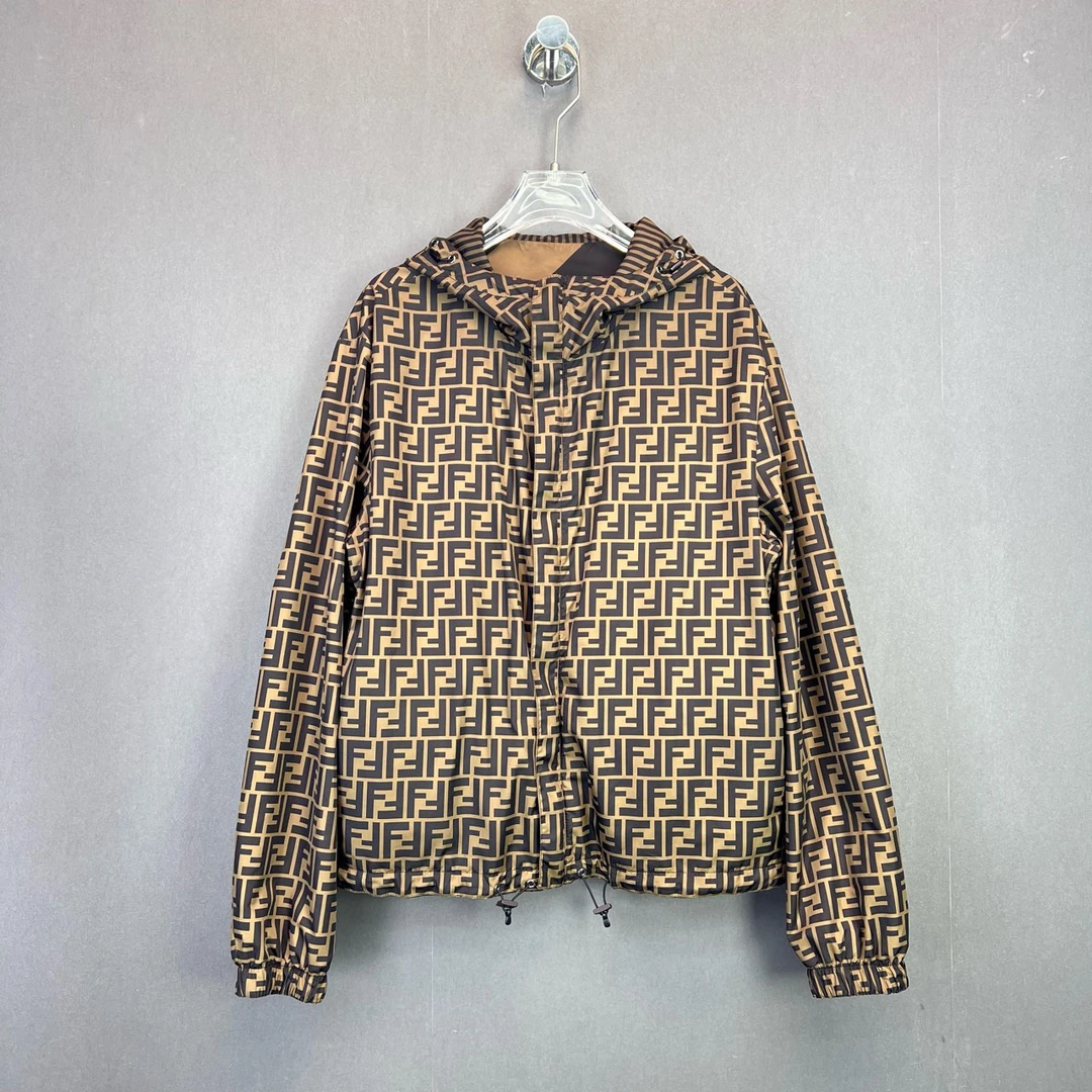 95新 FENDI/芬迪 46码/深棕色logo印花满印双面夹克外套/11608778